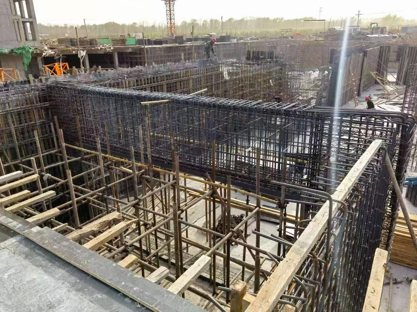 贺州建筑基础筏板施工时混凝土有哪些常见问题?